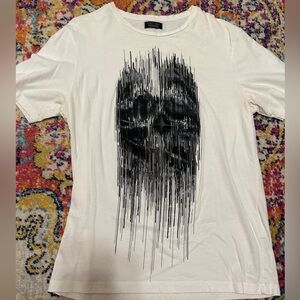 Zara man skull print tee. XL.